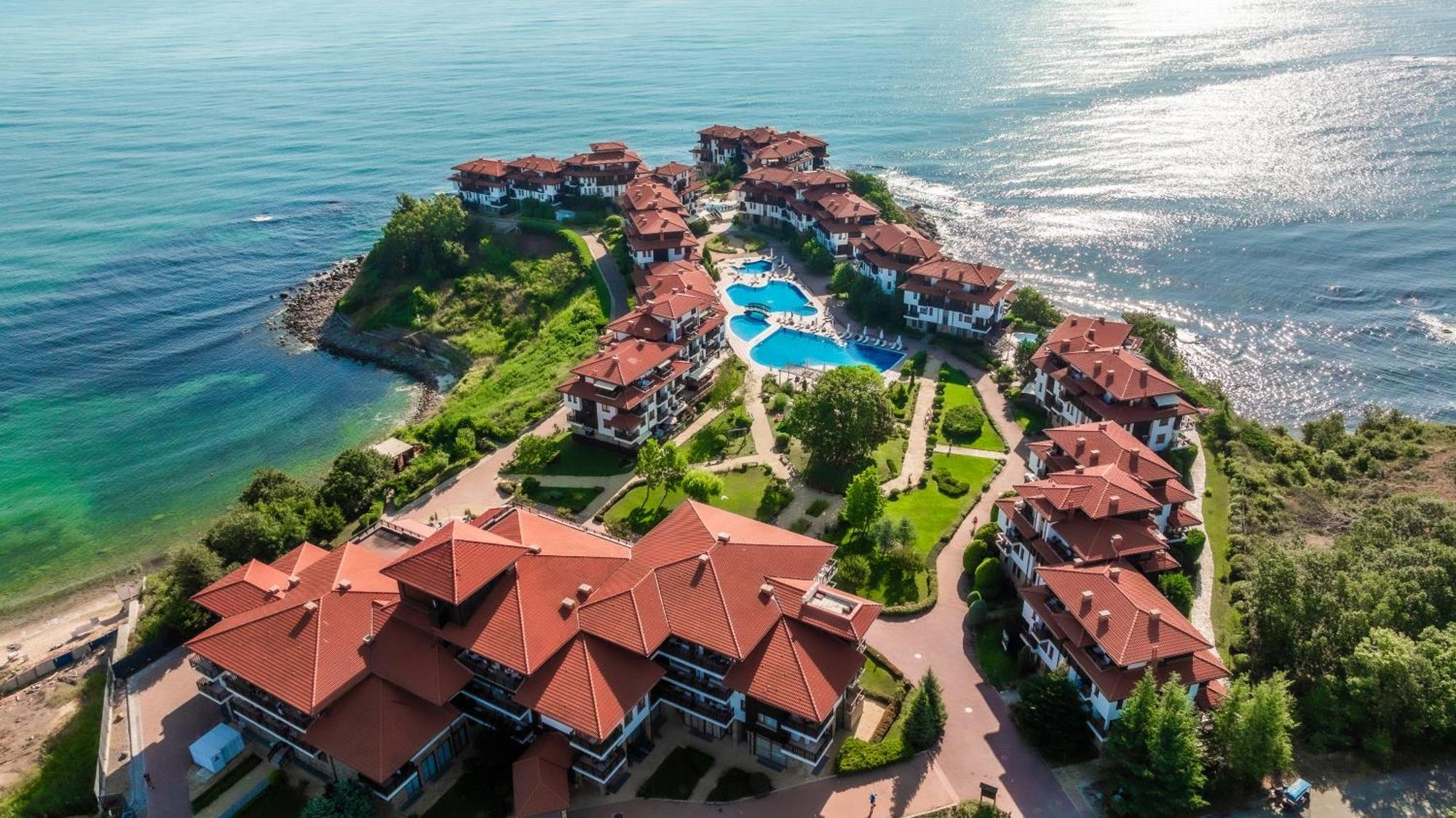Saint Thomas Holiday Village Sozopol Bagian luar foto