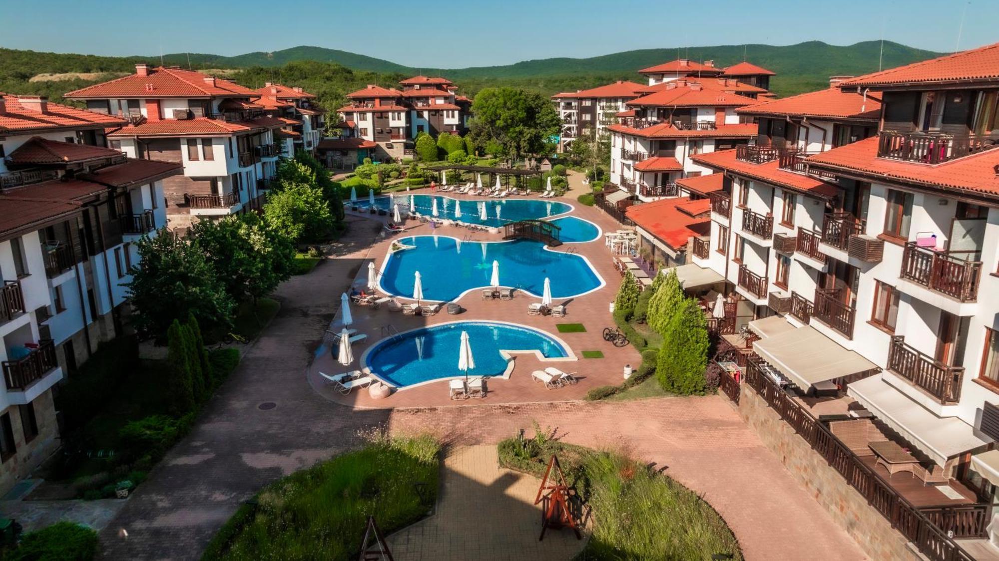 Saint Thomas Holiday Village Sozopol Bagian luar foto