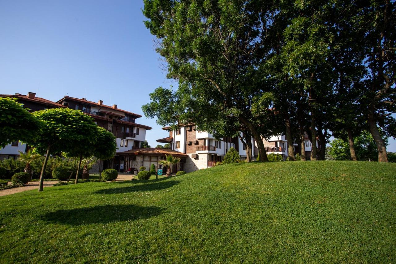 Saint Thomas Holiday Village Sozopol Bagian luar foto